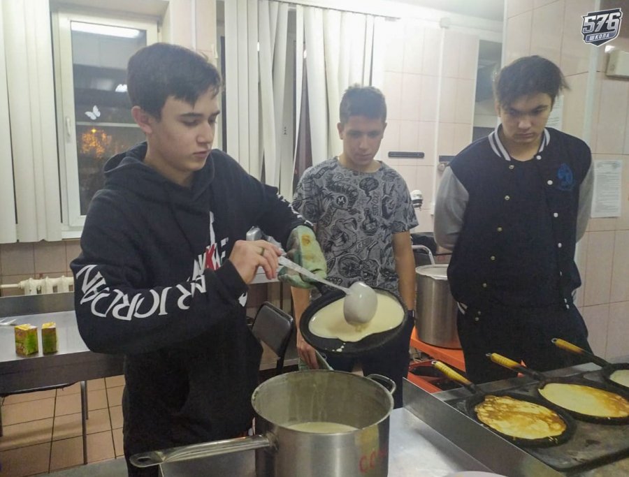 ПЕРВЫЙ БЛИН НЕ КОМОМ 