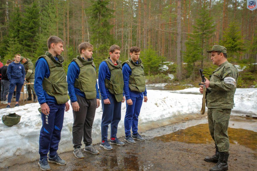 БОЕВАЯ ПОДГОТОВКА НАШИХ БУДУЩИХ ЗАЩИТНИКОВ!