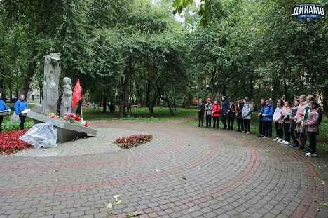 Возложение цветов 08.09.21_005.jpg