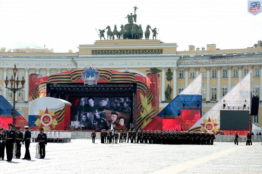 ДНЮ ПОБЕДЫ ПОСВЯЩАЕТСЯ