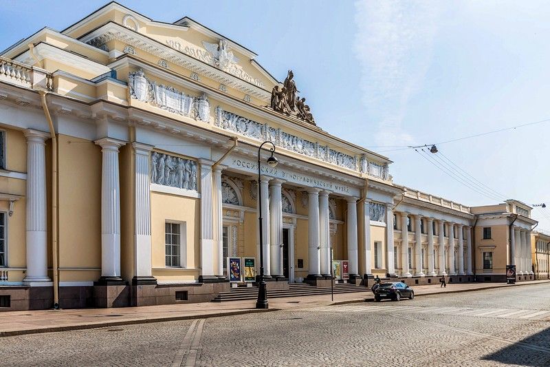 1Б В ЭТНОГРАФИЧЕСКОМ МУЗЕЕ