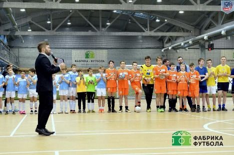 07f10mak_2303-2.jpg